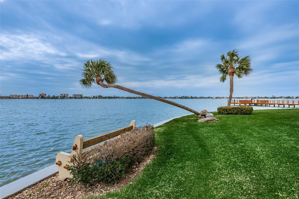 4775 Cove Circle, Unit 904 St. Petersburg, FL 33708 - Photo 28 of 50