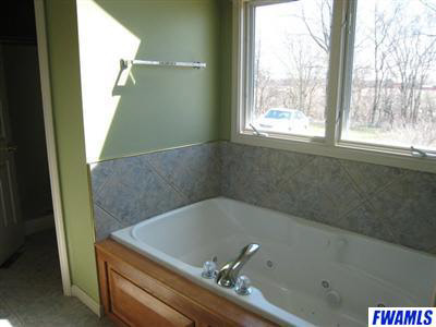 1004 County Road 71 Butler, IN 46721 - Photo 8 of 17