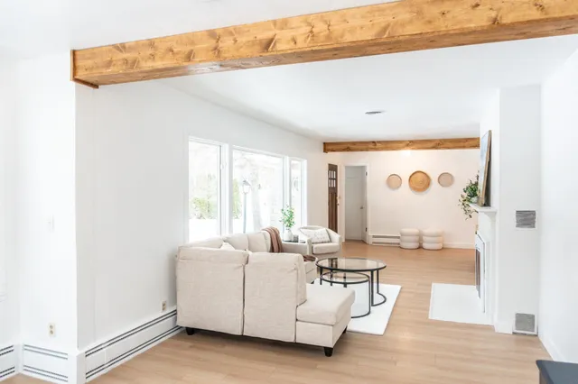 $399,900 | 8114 Van Abel Street, Kaukauna, WI 54130