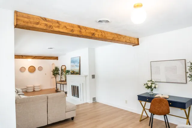 $399,900 | 8114 Van Abel Street, Kaukauna, WI 54130