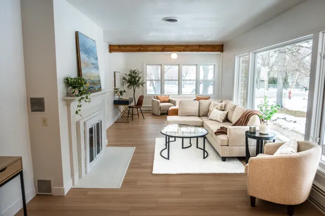 $399,900 | 8114 Van Abel Street, Kaukauna, WI 54130