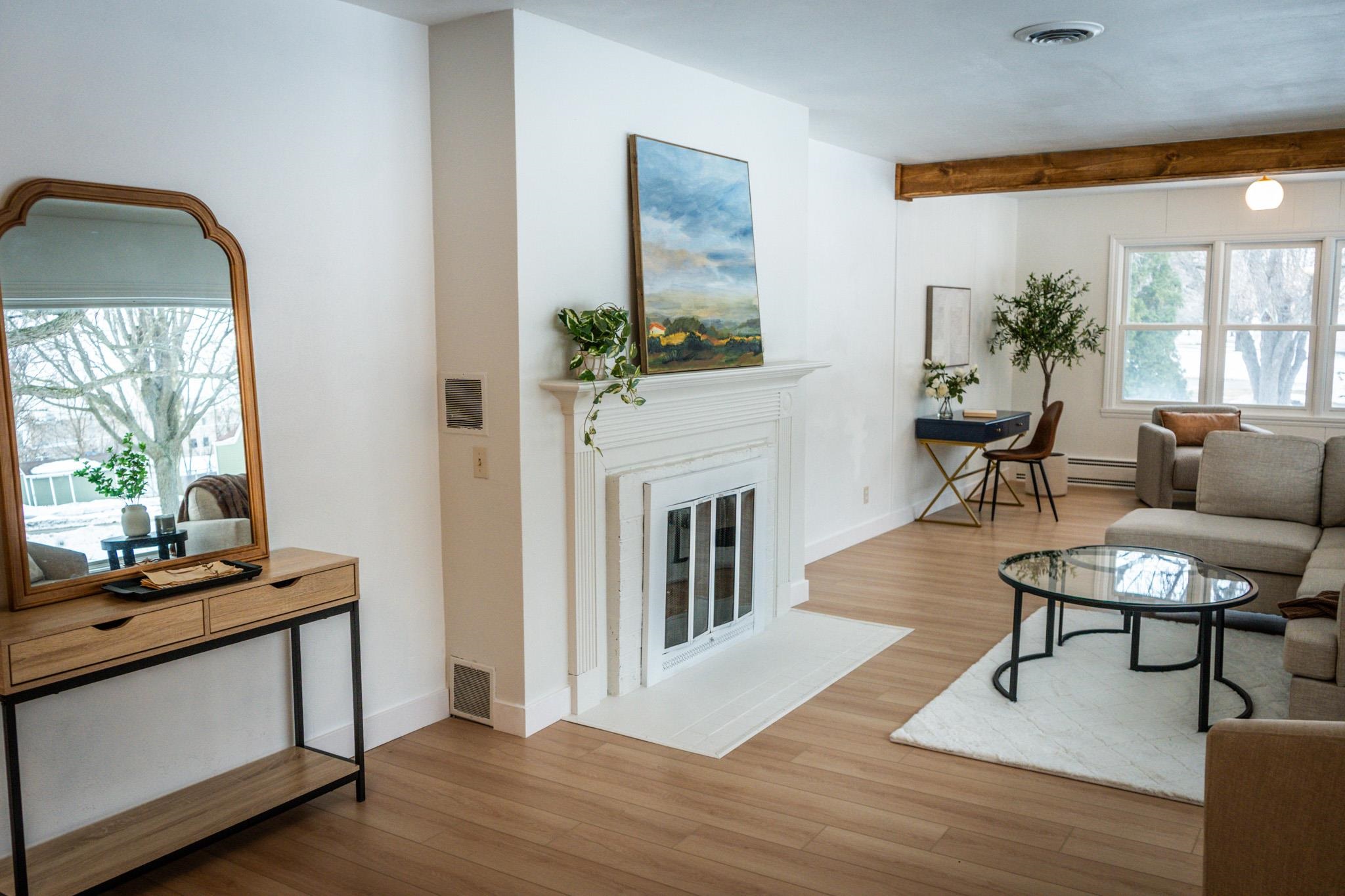 8114 Van Abel Street Kaukauna, WI 54130 - Photo 5 of 85