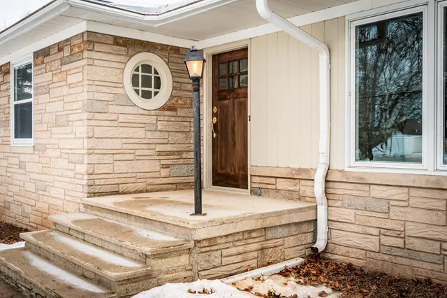 $399,900 | 8114 Van Abel Street, Kaukauna, WI 54130