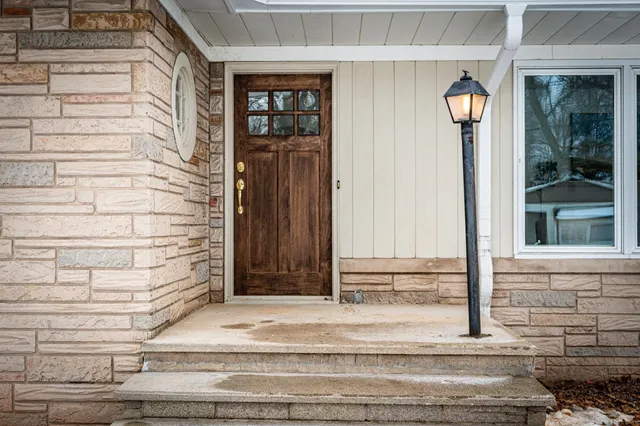 $399,900 | 8114 Van Abel Street, Kaukauna, WI 54130