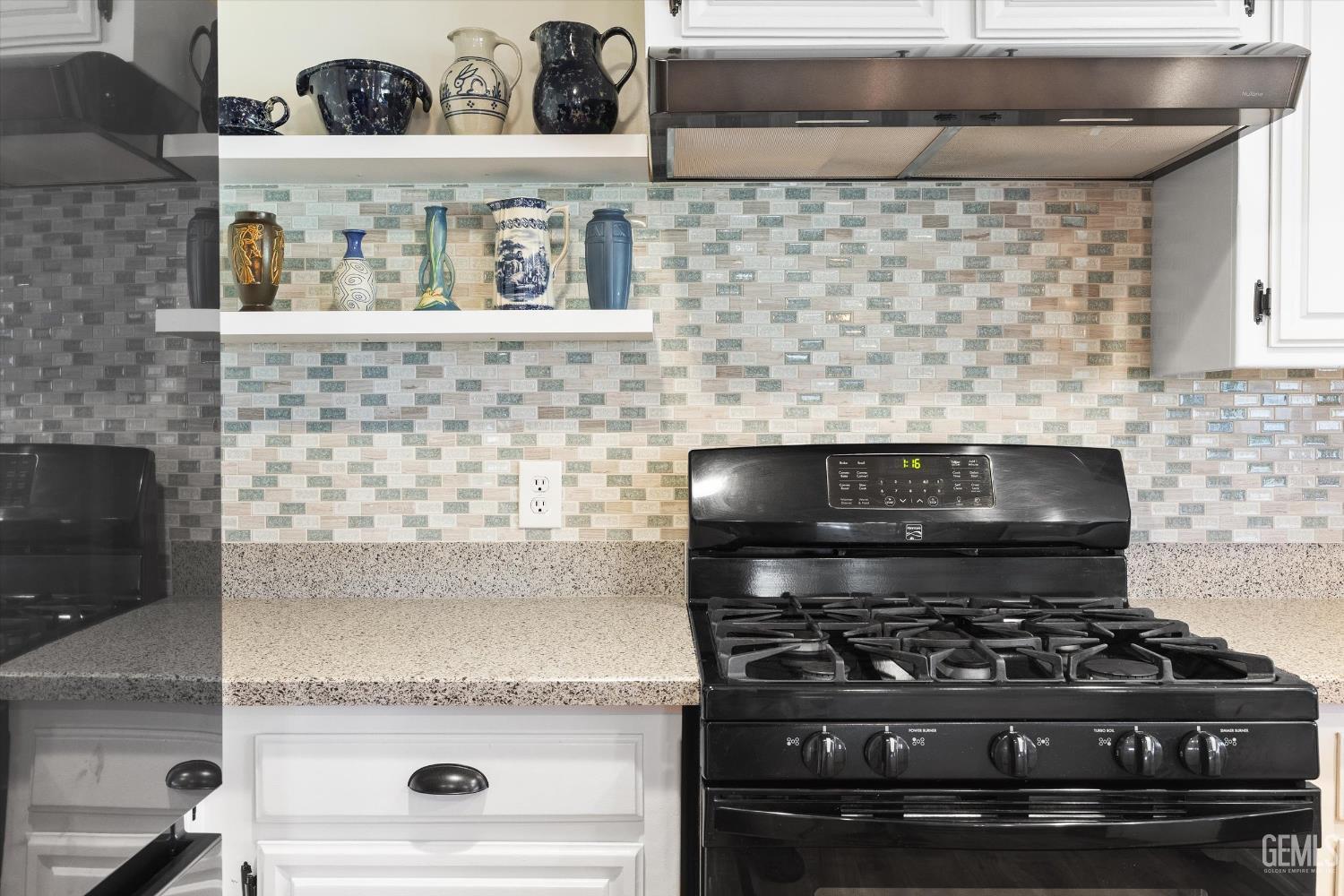 Undisclosed Address Tehachapi, CA 93561 - Photo 19 of 48