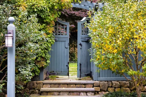 $7,500,000 | 1 Chestnut Place, Brookline, MA 02445