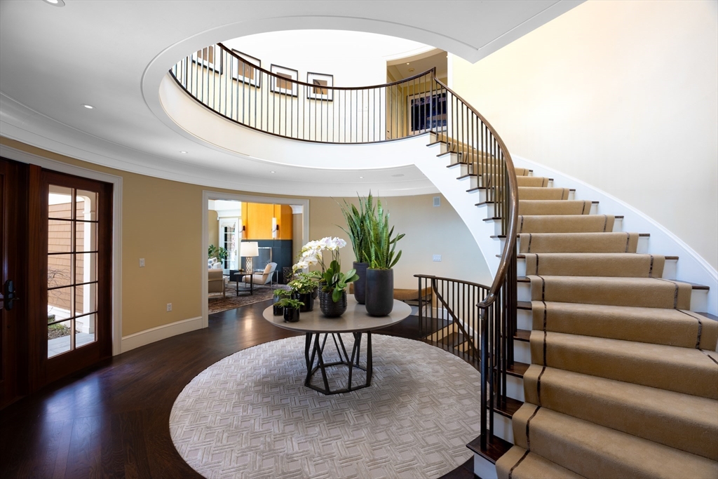 1 Chestnut Place Brookline, MA 02445 - Photo 2 of 26