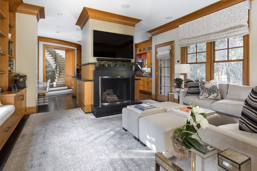 1 Chestnut Place Brookline, MA 02445 - Photo 9 of 26