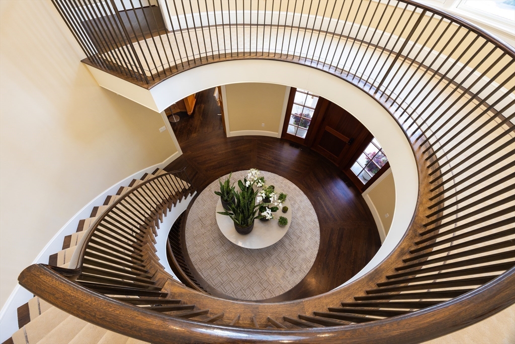 1 Chestnut Place Brookline, MA 02445 - Photo 10 of 26