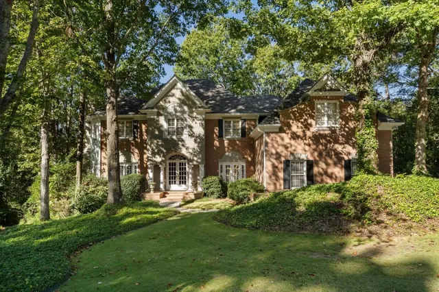 $1,090,000 | 940 Waters Reach Court, Alpharetta, GA 30022