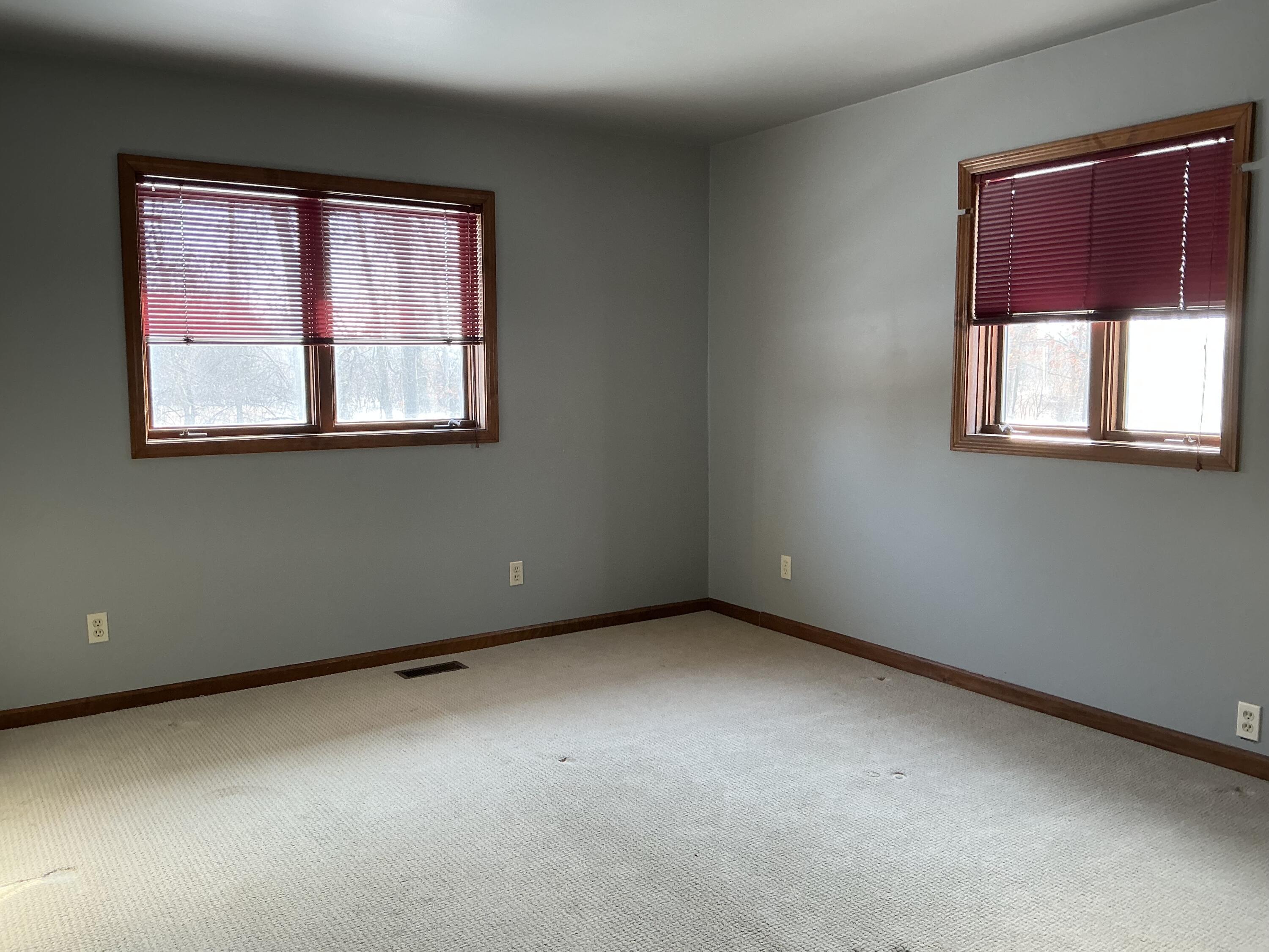 7551 Dobson Road Jonesville, MI 49250 - Photo 11 of 35 IMG_7115