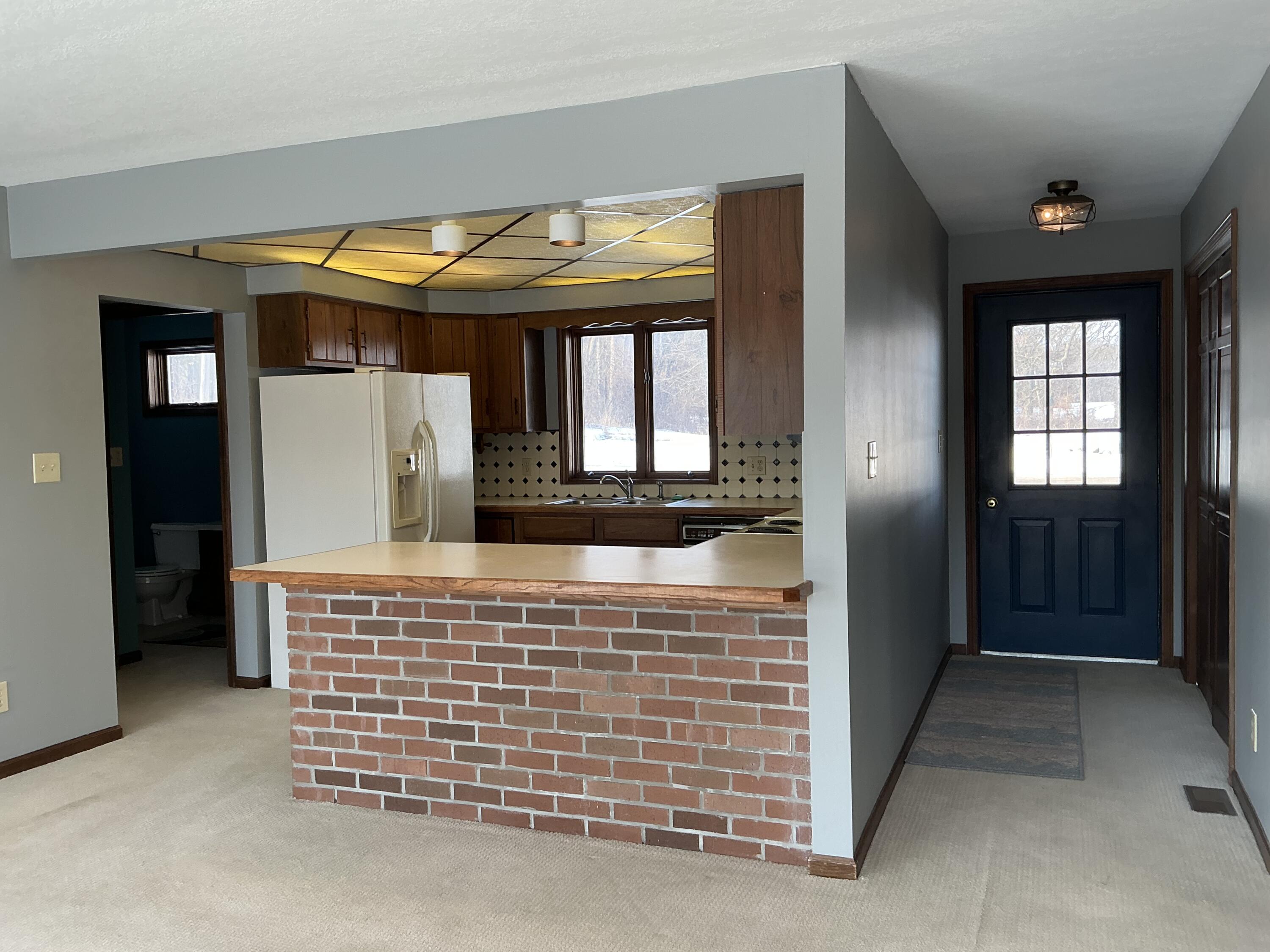 7551 Dobson Road Jonesville, MI 49250 - Photo 8 of 35 IMG_7125