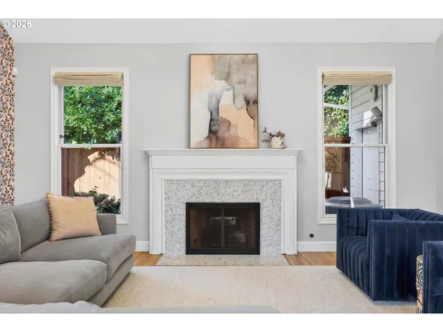 $1,990,000 | 11511 South Riverwood Road, Portland, OR 97219