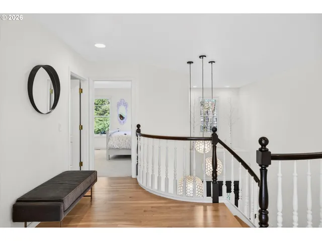 $1,990,000 | 11511 South Riverwood Road, Portland, OR 97219