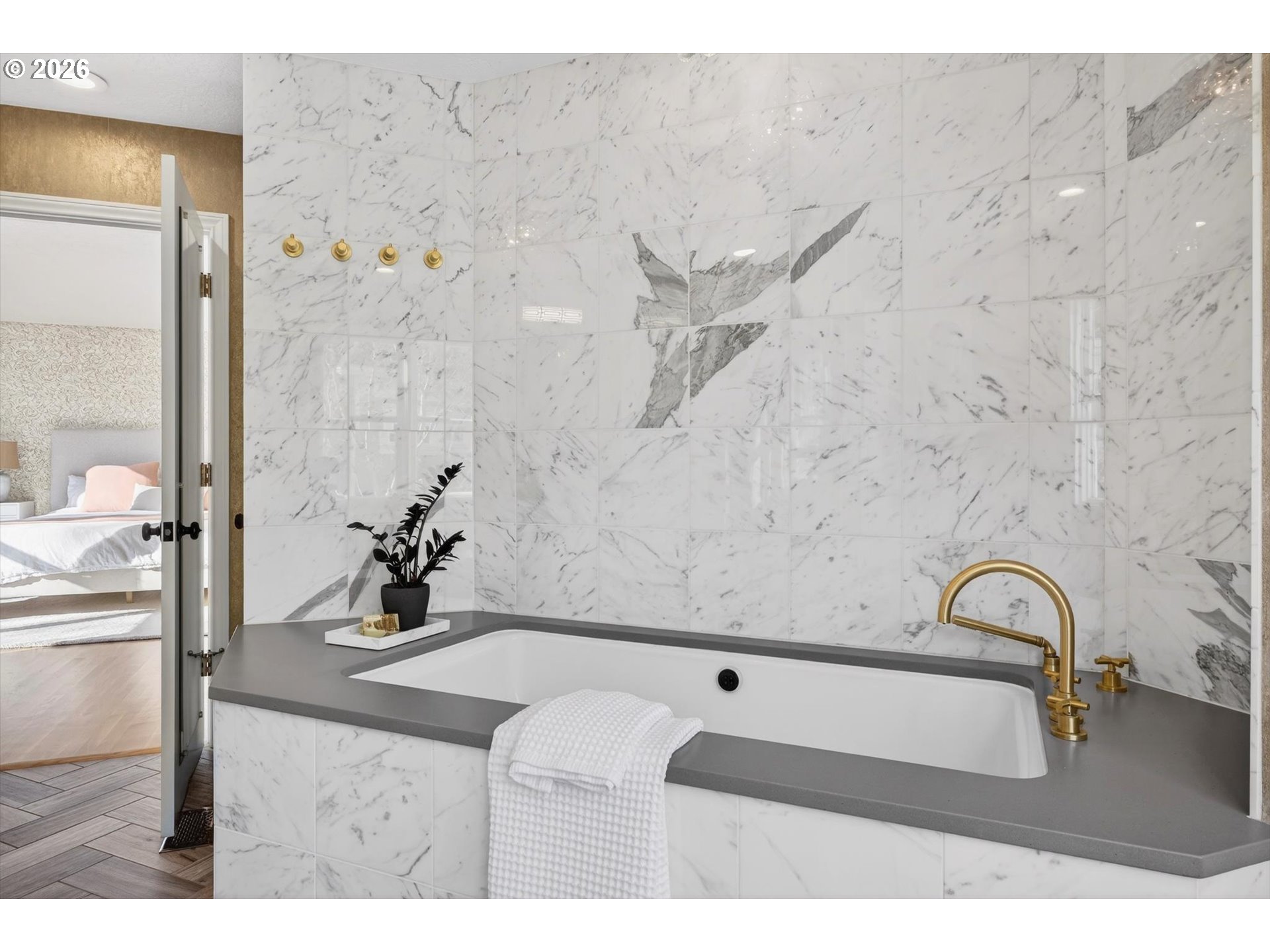 11511 South Riverwood Road Portland, OR 97219 - Photo 29 of 47