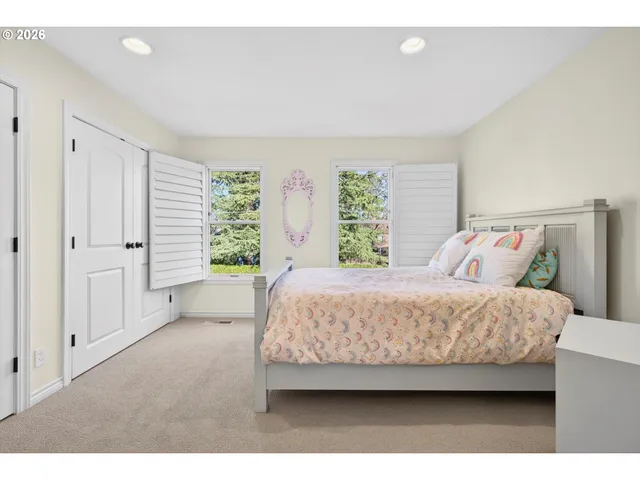 $1,990,000 | 11511 South Riverwood Road, Portland, OR 97219