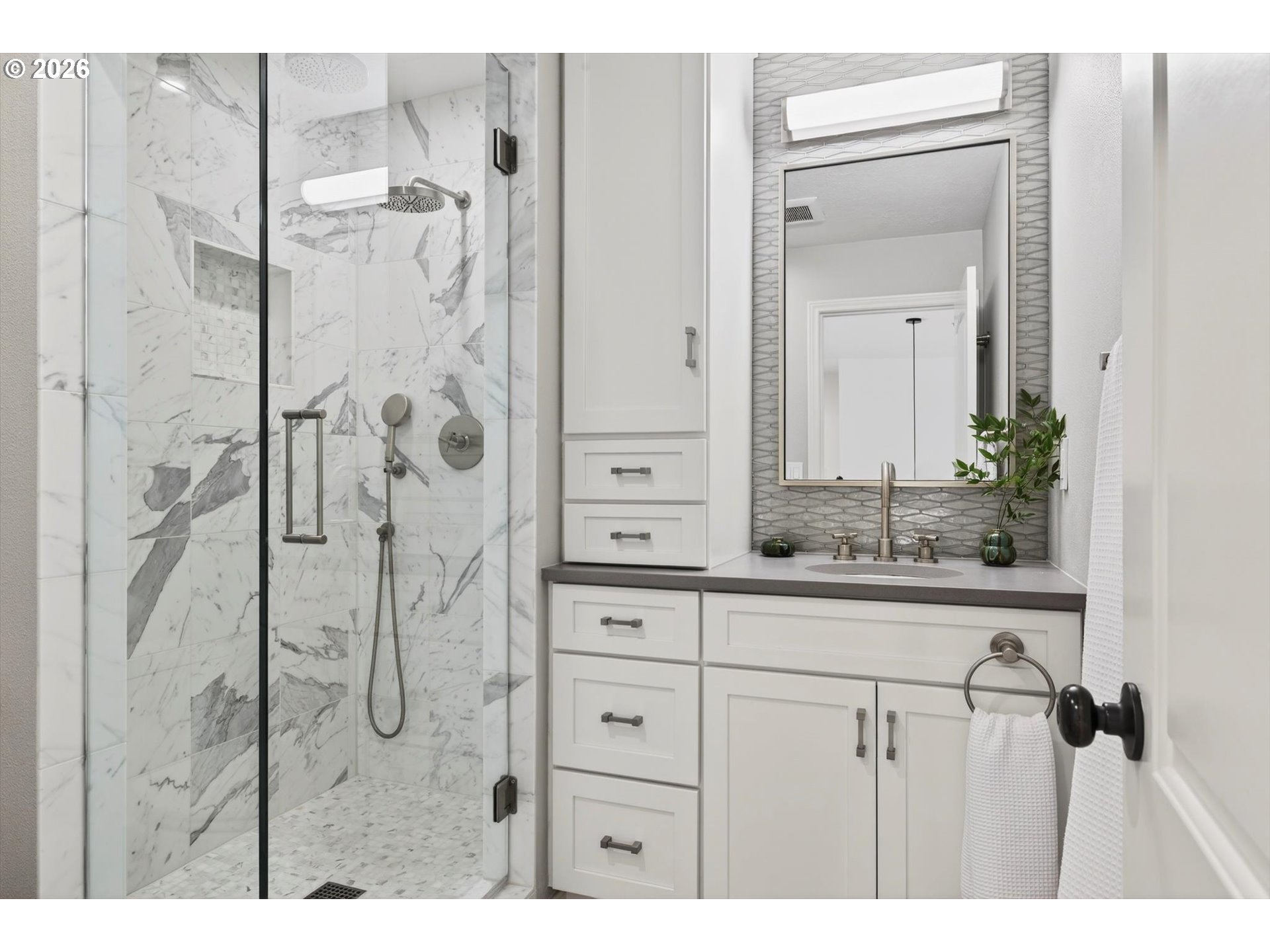 11511 South Riverwood Road Portland, OR 97219 - Photo 33 of 47