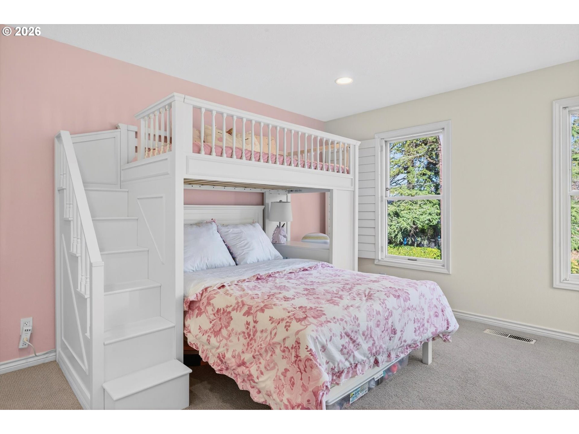 11511 South Riverwood Road Portland, OR 97219 - Photo 35 of 47