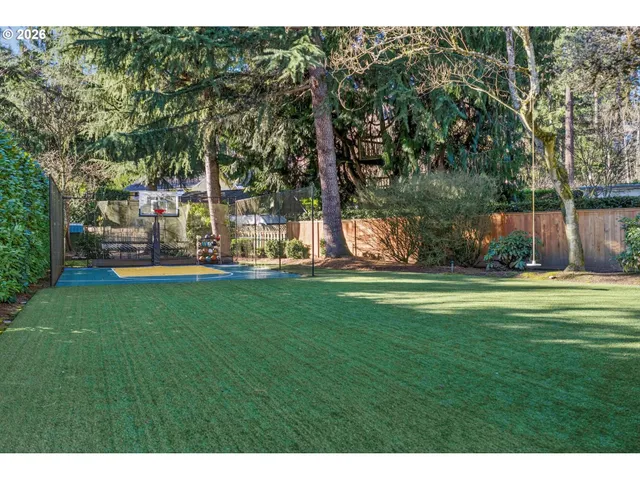$1,990,000 | 11511 South Riverwood Road, Portland, OR 97219