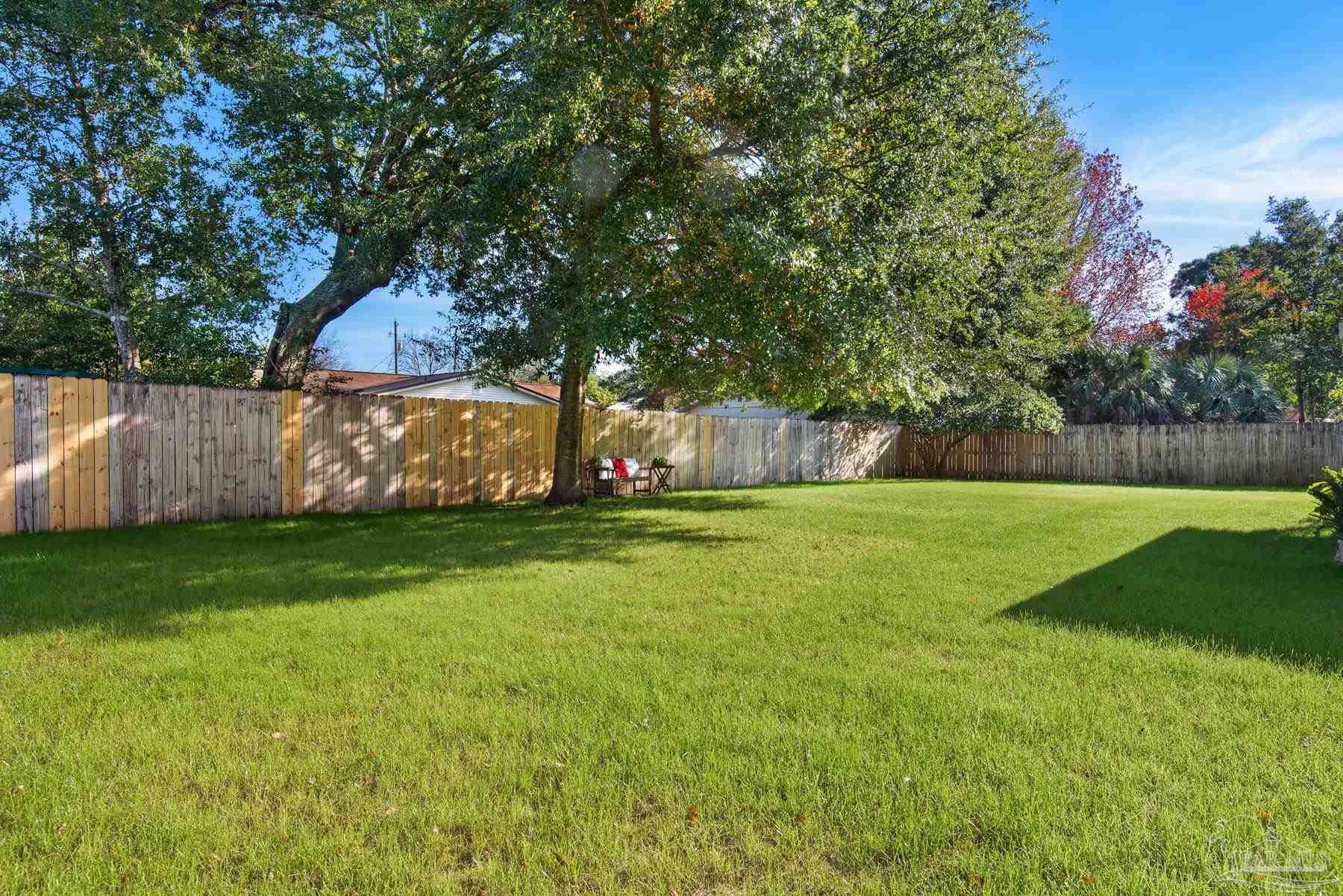 5850 Adelyn Road Pensacola, FL 32504 - Photo 35 of 39 Gallery Image 35