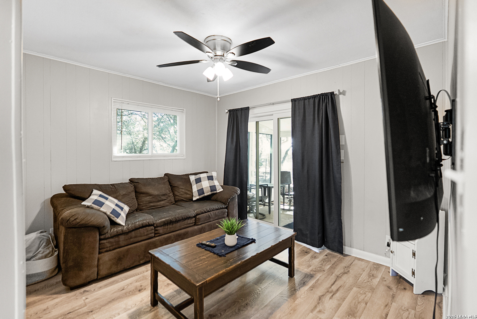 553 Matt Dillon Road Bandera, TX 78003 - Photo 15 of 29