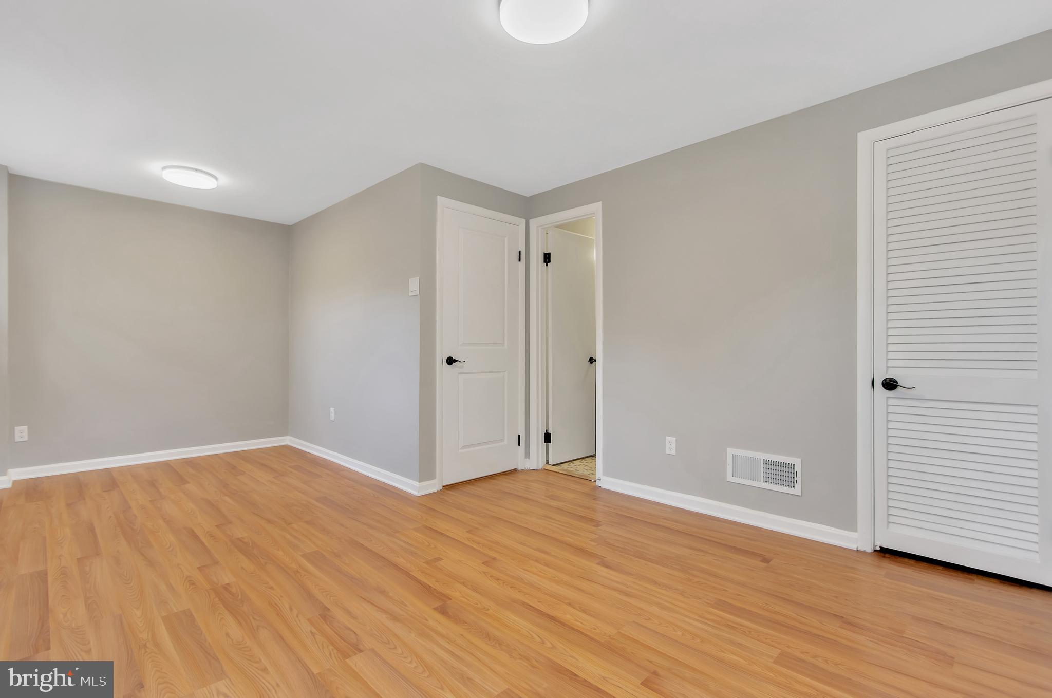 8614 Ewing Drive Bethesda, MD 20817 - Photo 17 of 24