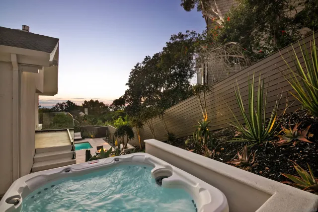 $6,000,000 | 5676 Taft Avenue, La Jolla, CA 92037