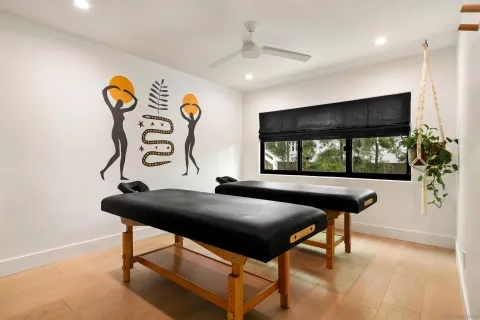 $6,000,000 | 5676 Taft Avenue, La Jolla, CA 92037