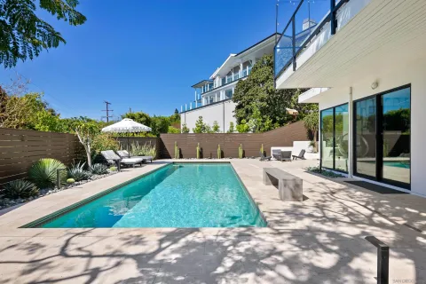 $6,000,000 | 5676 Taft Avenue, La Jolla, CA 92037