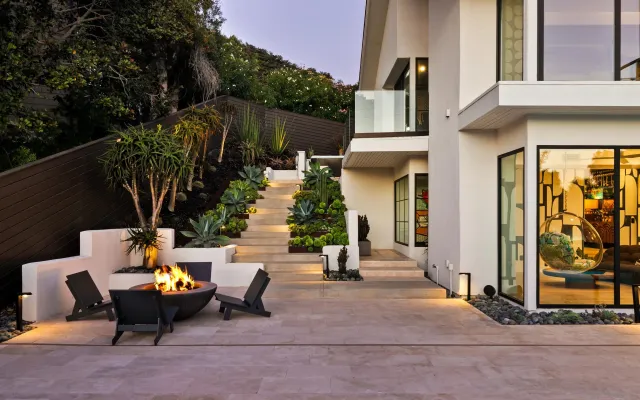 $6,000,000 | 5676 Taft Avenue, La Jolla, CA 92037