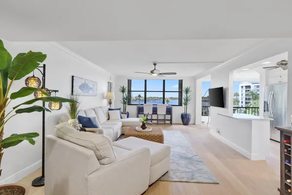 $799,000 | 1648 Jupiter Cove Drive, Unit 315, Jupiter, FL 33469