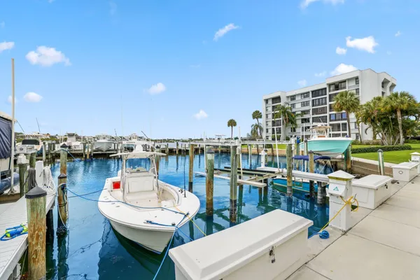 $799,000 | 1648 Jupiter Cove Drive, Unit 315, Jupiter, FL 33469