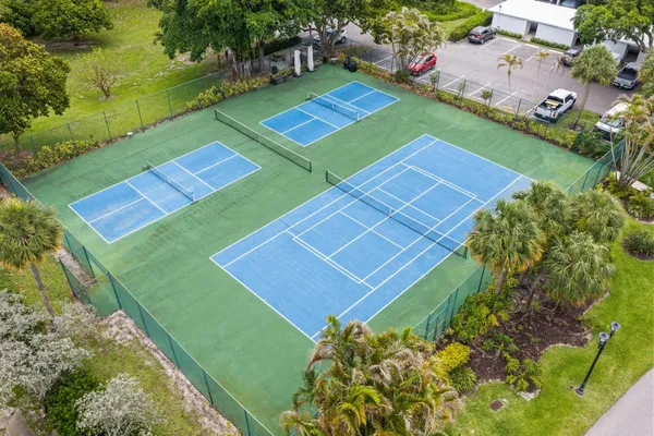 $799,000 | 1648 Jupiter Cove Drive, Unit 315, Jupiter, FL 33469
