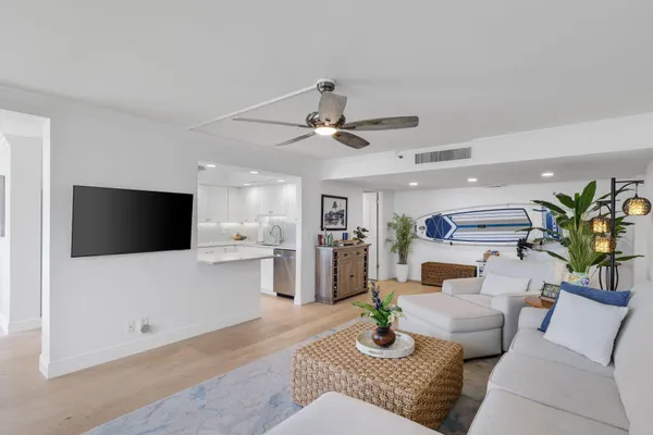 $799,000 | 1648 Jupiter Cove Drive, Unit 315, Jupiter, FL 33469