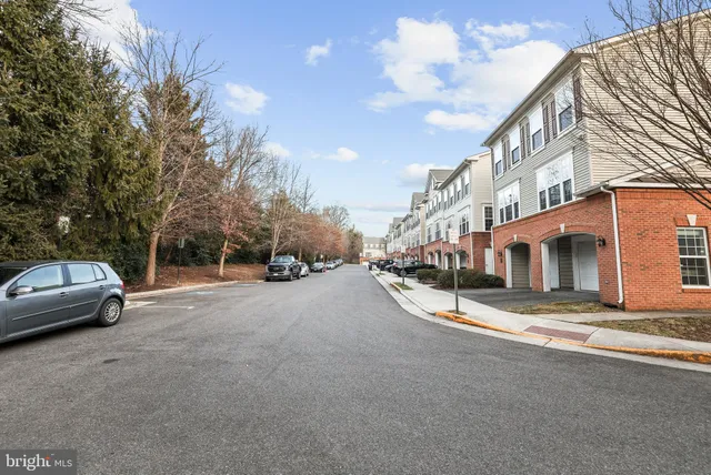 $524,700 | 7057 Huntley Run Place, Unit 120, Alexandria, VA 22306