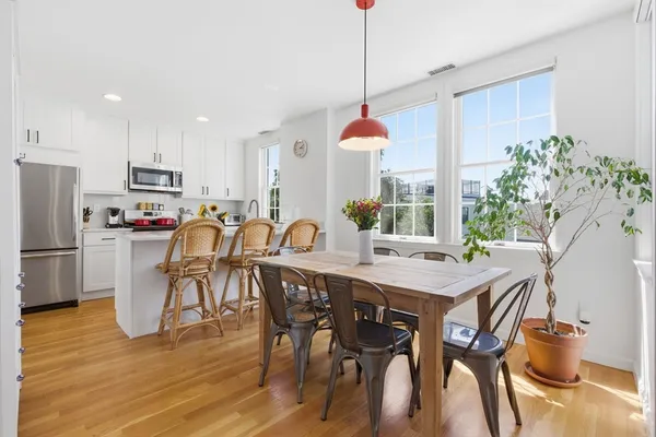$935,000 | 88 Bartlett Street, Unit 2, Boston, MA 02129