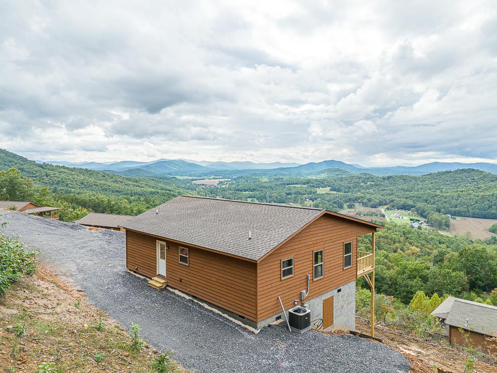185 Raccoon Rdg Trail Murphy, NC 28906 - Photo 45 of 48