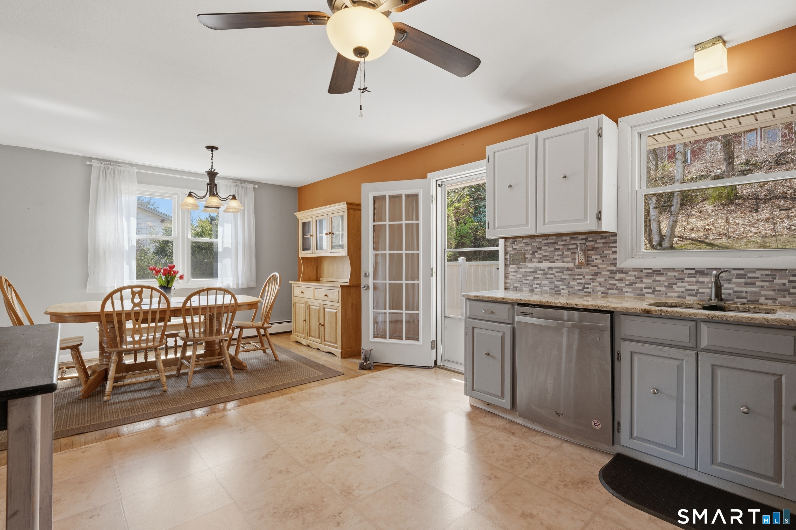 114 Beacon Valley Road Beacon Falls, CT 06403 - Photo 15 of 38