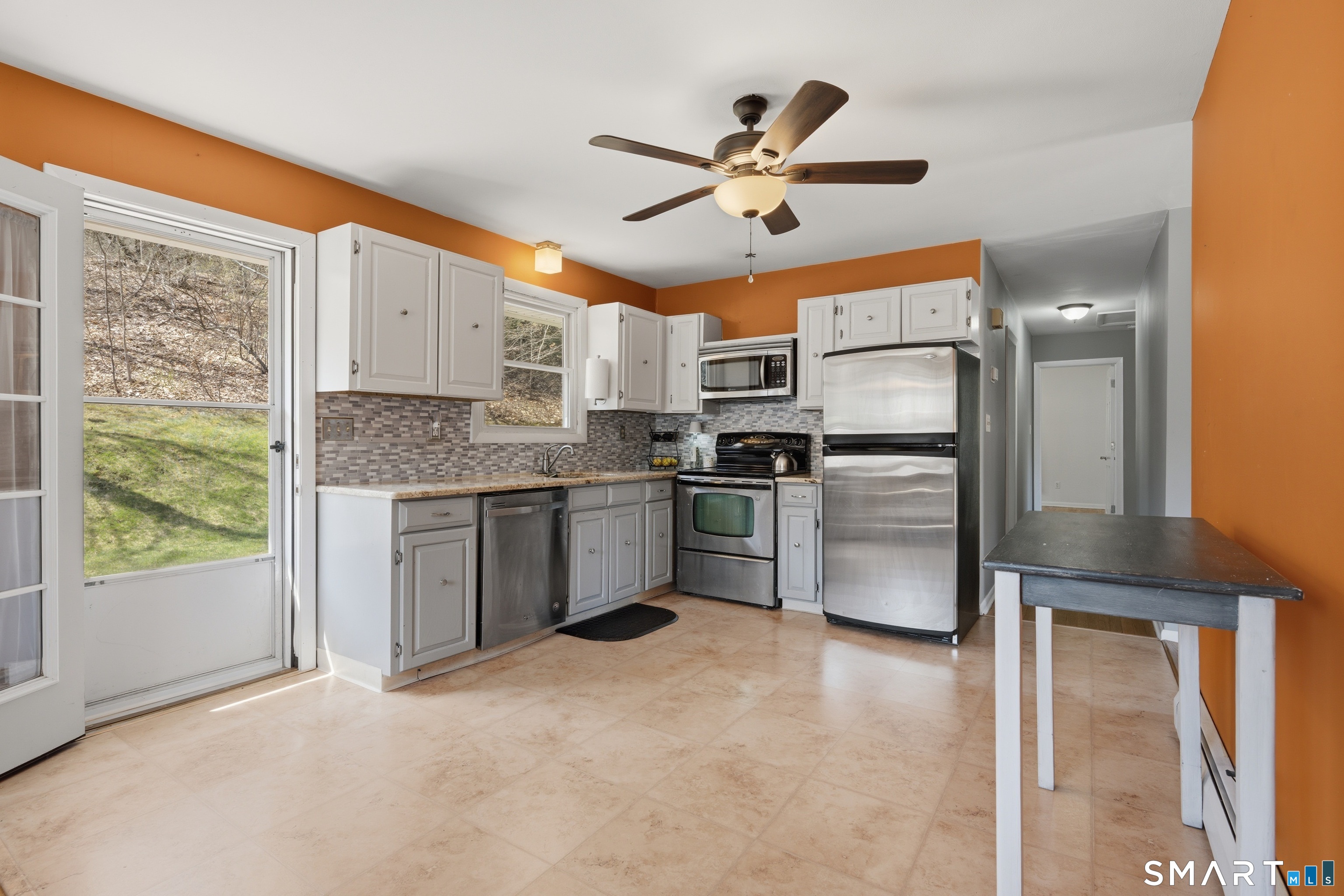 114 Beacon Valley Road Beacon Falls, CT 06403 - Photo 16 of 38