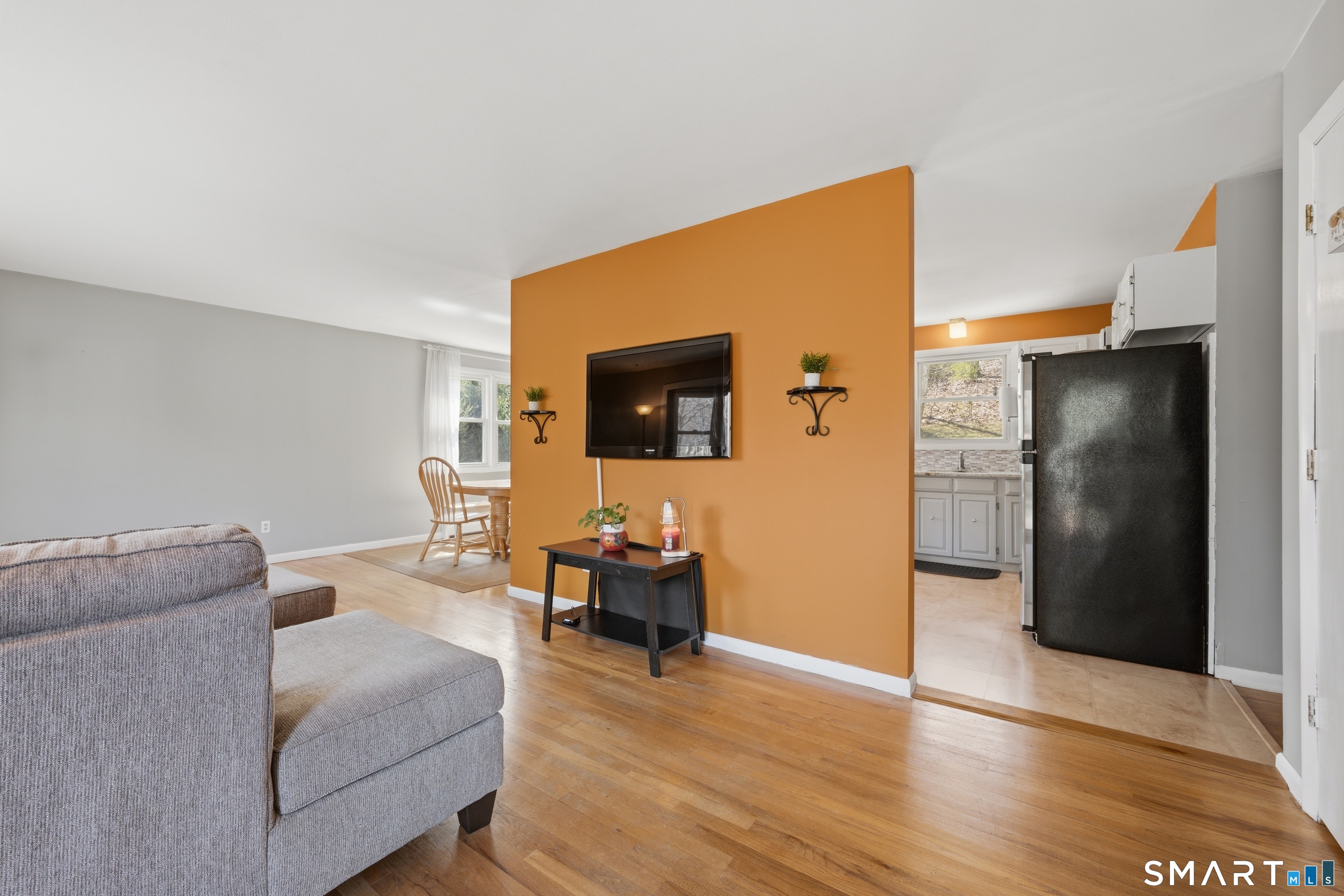 114 Beacon Valley Road Beacon Falls, CT 06403 - Photo 6 of 38