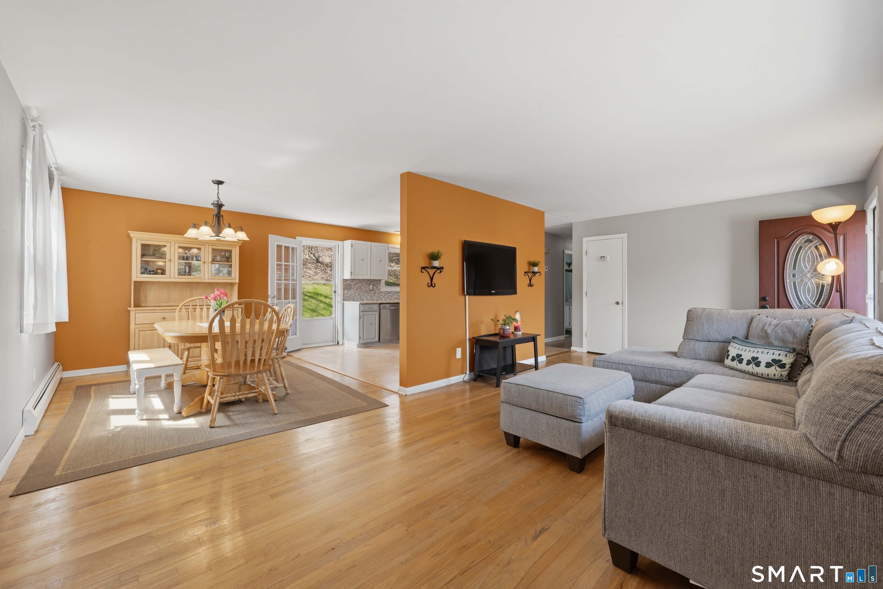 114 Beacon Valley Road Beacon Falls, CT 06403 - Photo 10 of 38