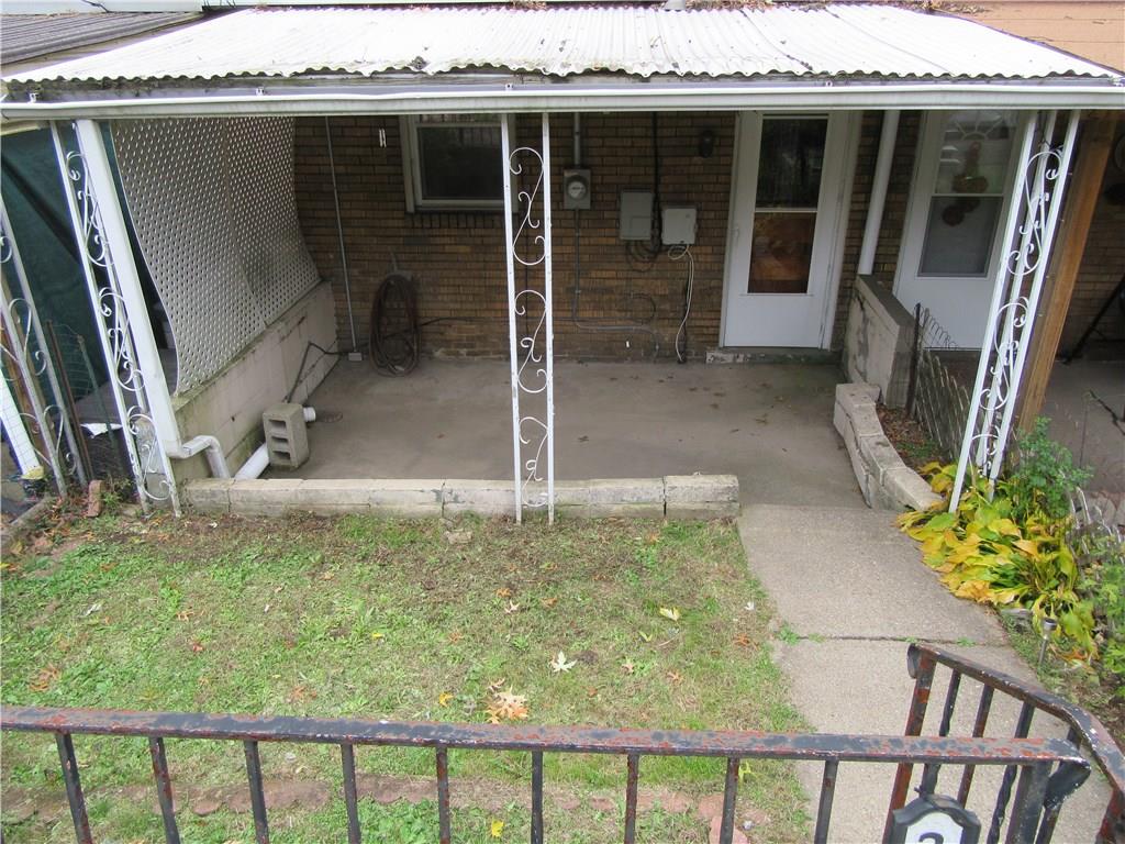 2923 Willett Road Pittsburgh, PA 15227 - Photo 15 of 16 Gallery Image 15