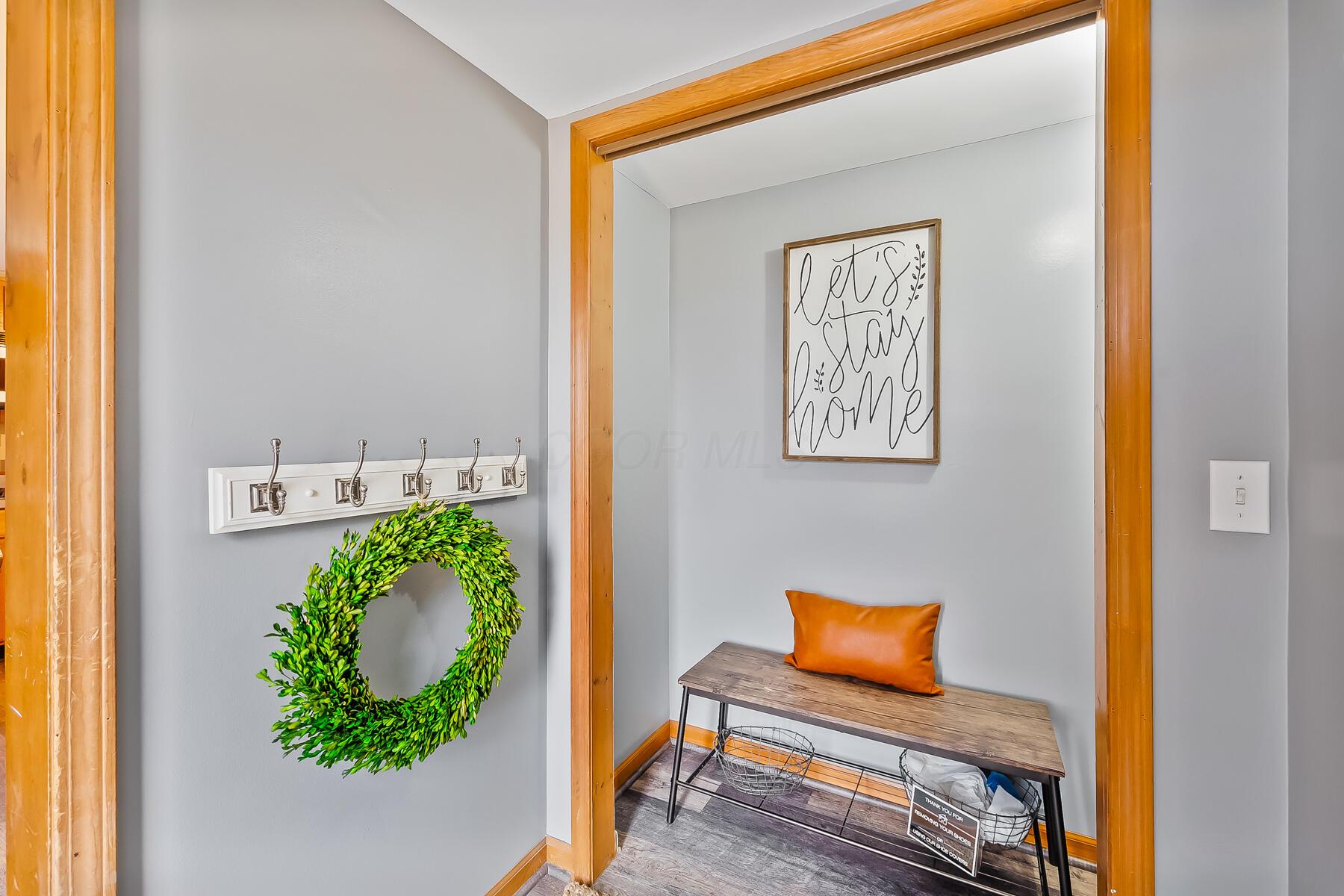 11-web-or-mls-2572 Lee Rd-111