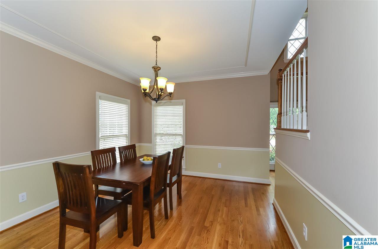 521 Meadow Ridge Circle Birmingham, AL 35242 - Photo 5 of 50