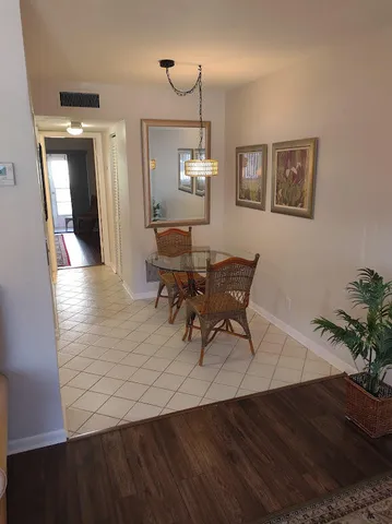 $95,000 | 3160 Lake Osborne Drive, Unit 107, Lake Worth Beach, FL 33461