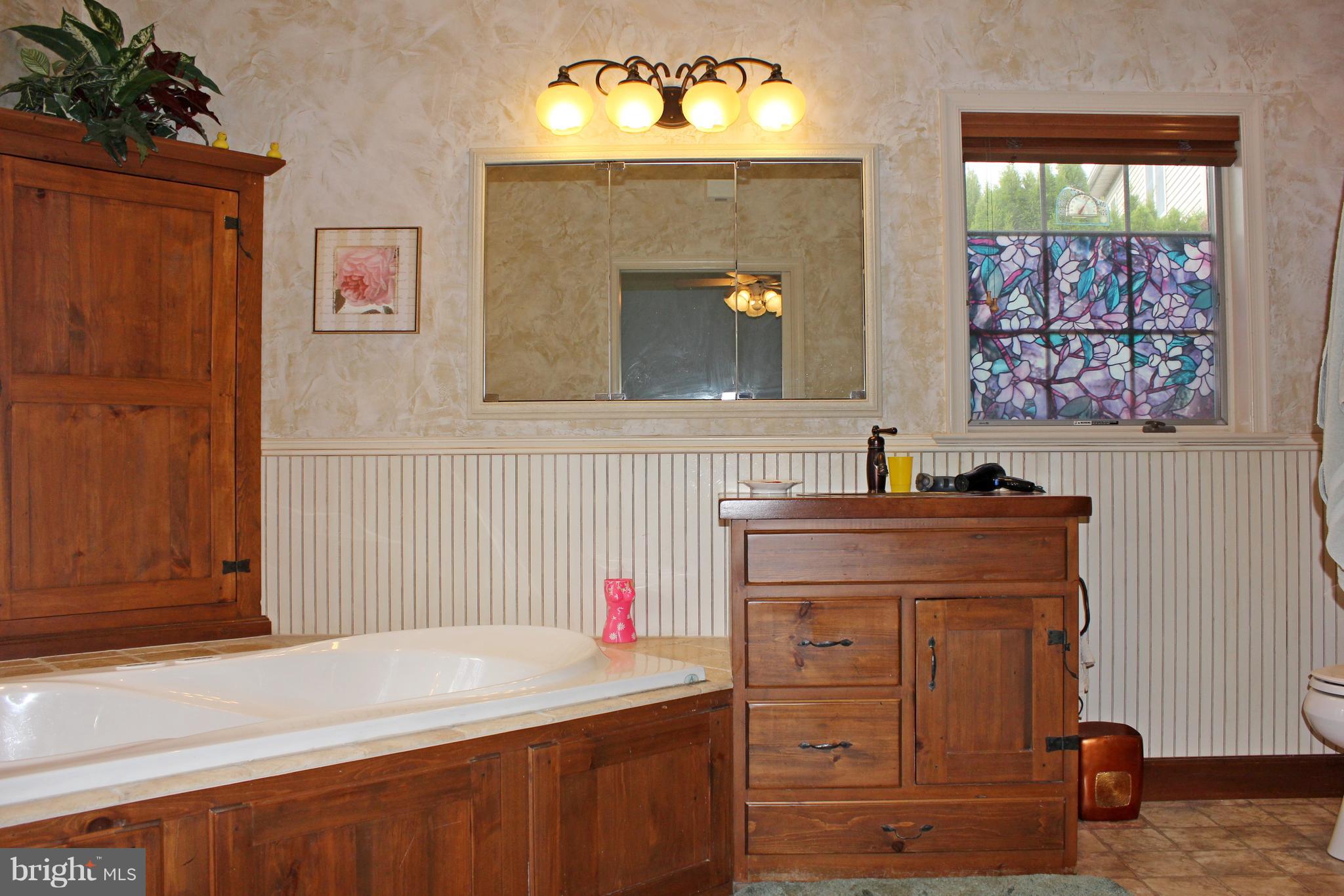 660 Laurel Avenue Lititz, PA 17543 - Photo 18 of 40 Gallery Image 18