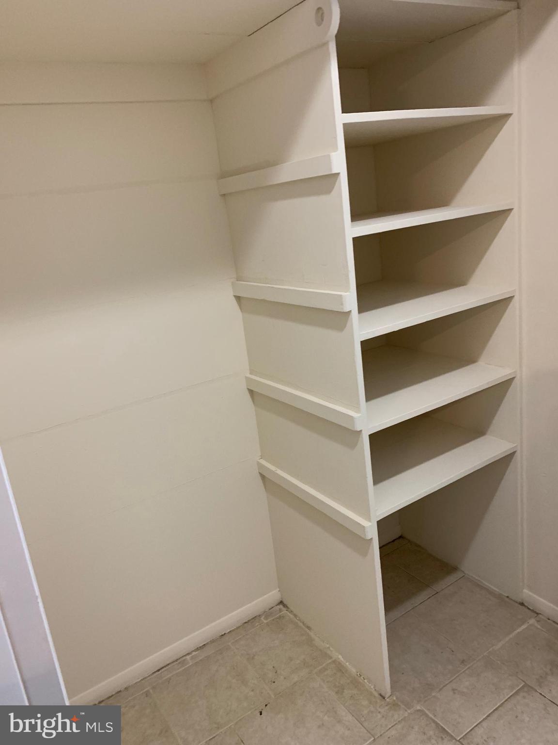 6020 Hanover Avenue Springfield, VA 22150 - Photo 12 of 25 Closet