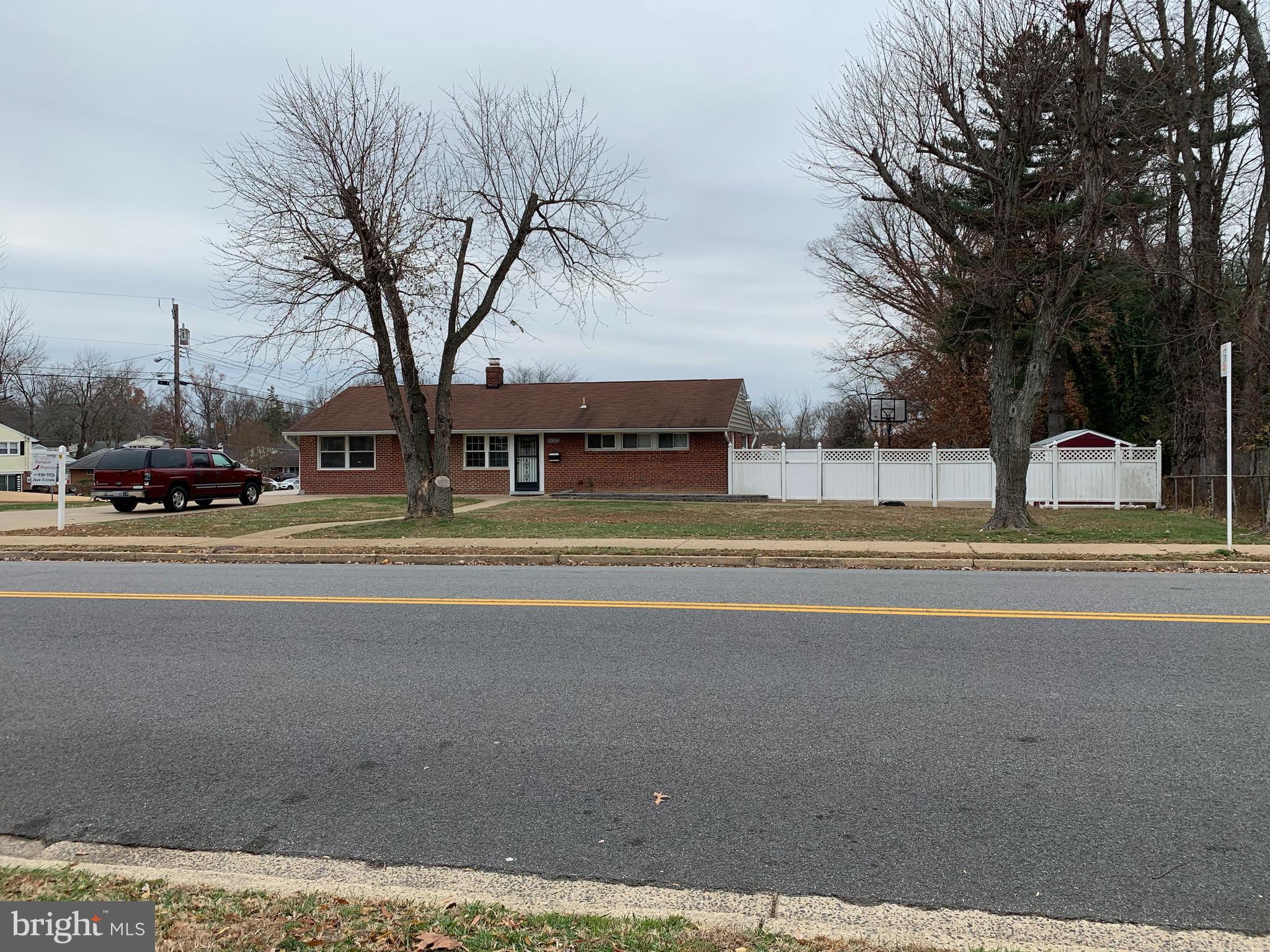 6020 Hanover Avenue Springfield, VA 22150 - Photo 22 of 25 Street View