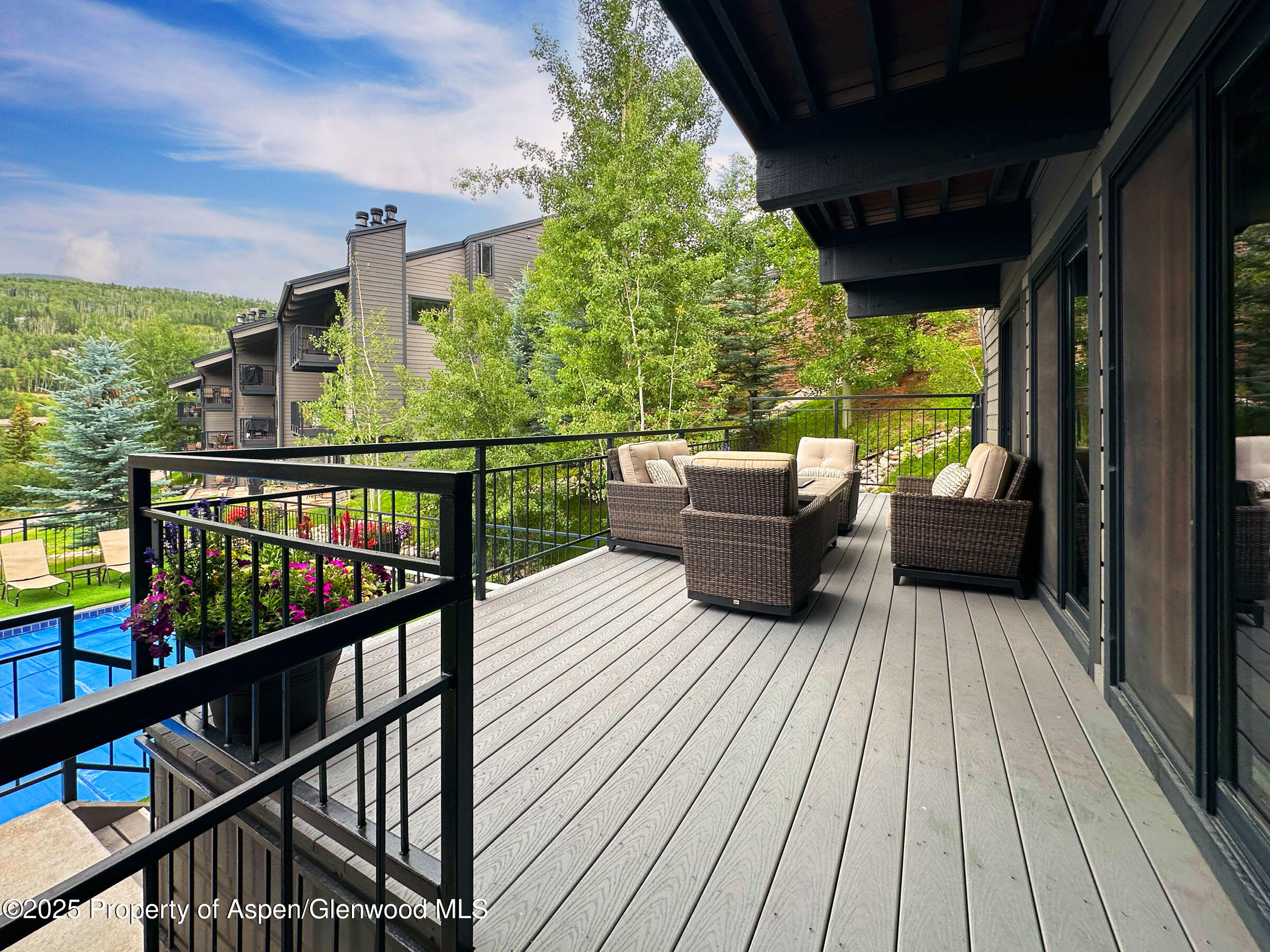 55 Upper Woodbridge Road, Unit H5 Snowmass Village, CO 81615 - Photo 30 of 35 Outdoor Living