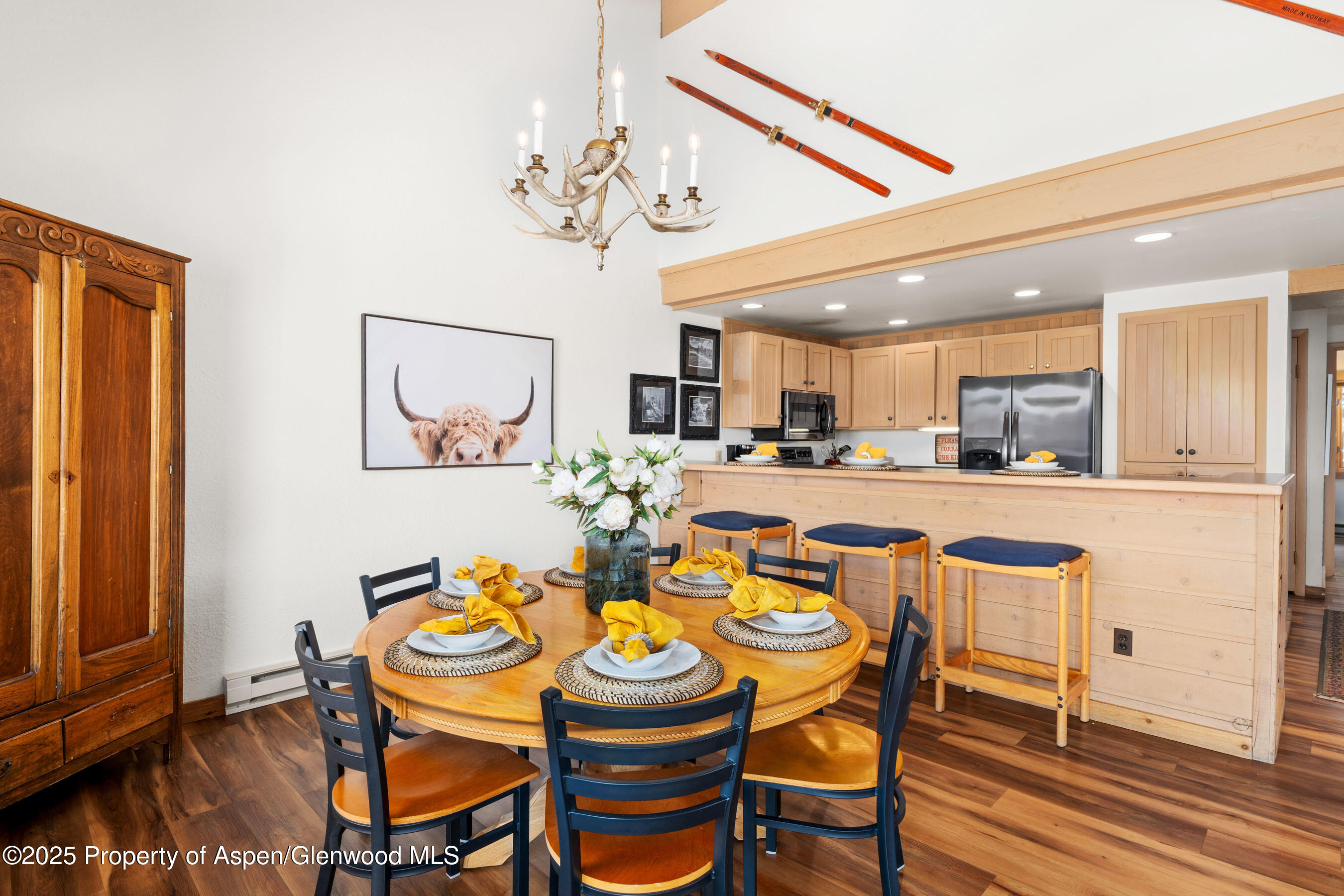 55 Upper Woodbridge Road, Unit H5 Snowmass Village, CO 81615 - Photo 8 of 35 Dining into Kitchen